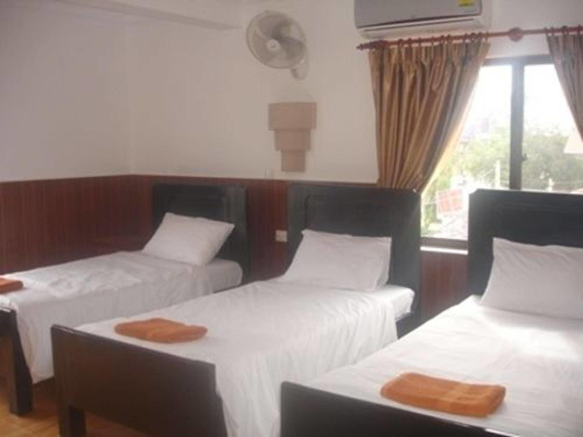 Jasmine Family Hostel Sziemreap Kültér fotó